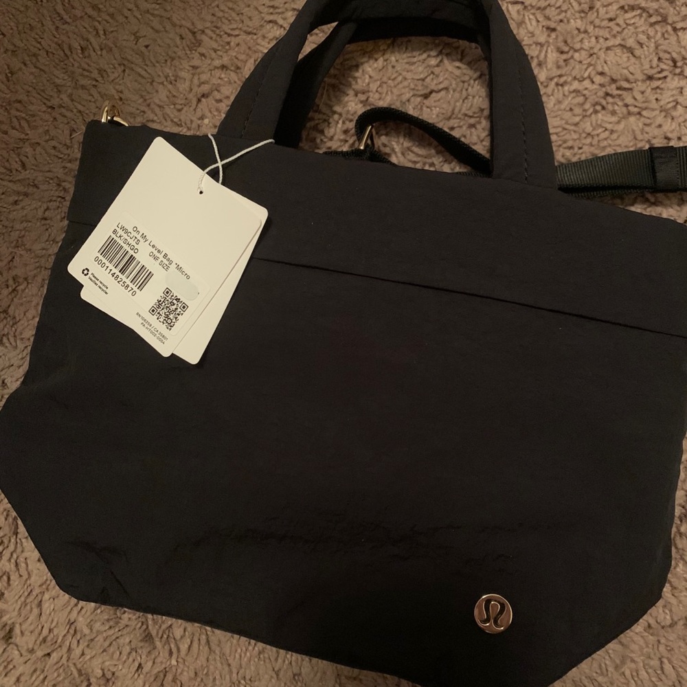 Lululemon small tote bag